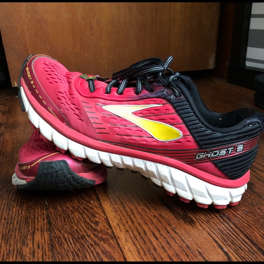 Brooks Ghost 9